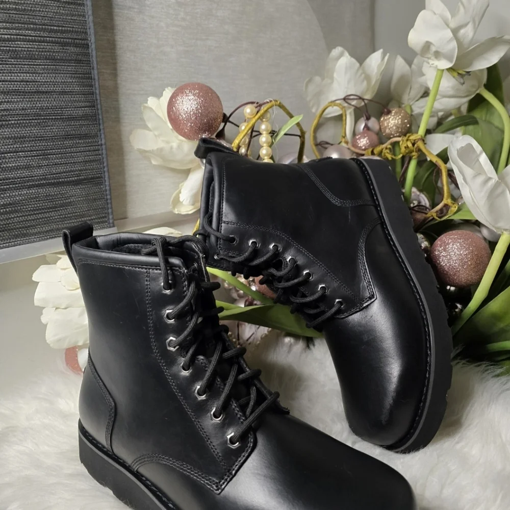 UGG CASON WATERPROOF BLACK LEATHER/ WOOL WINTER BOOTS, MEN shoesSzie9.5